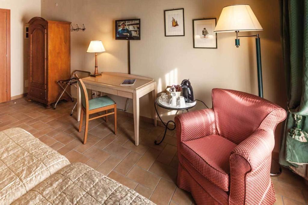 Hotel Residence Diamantina Ferrara Quarto foto