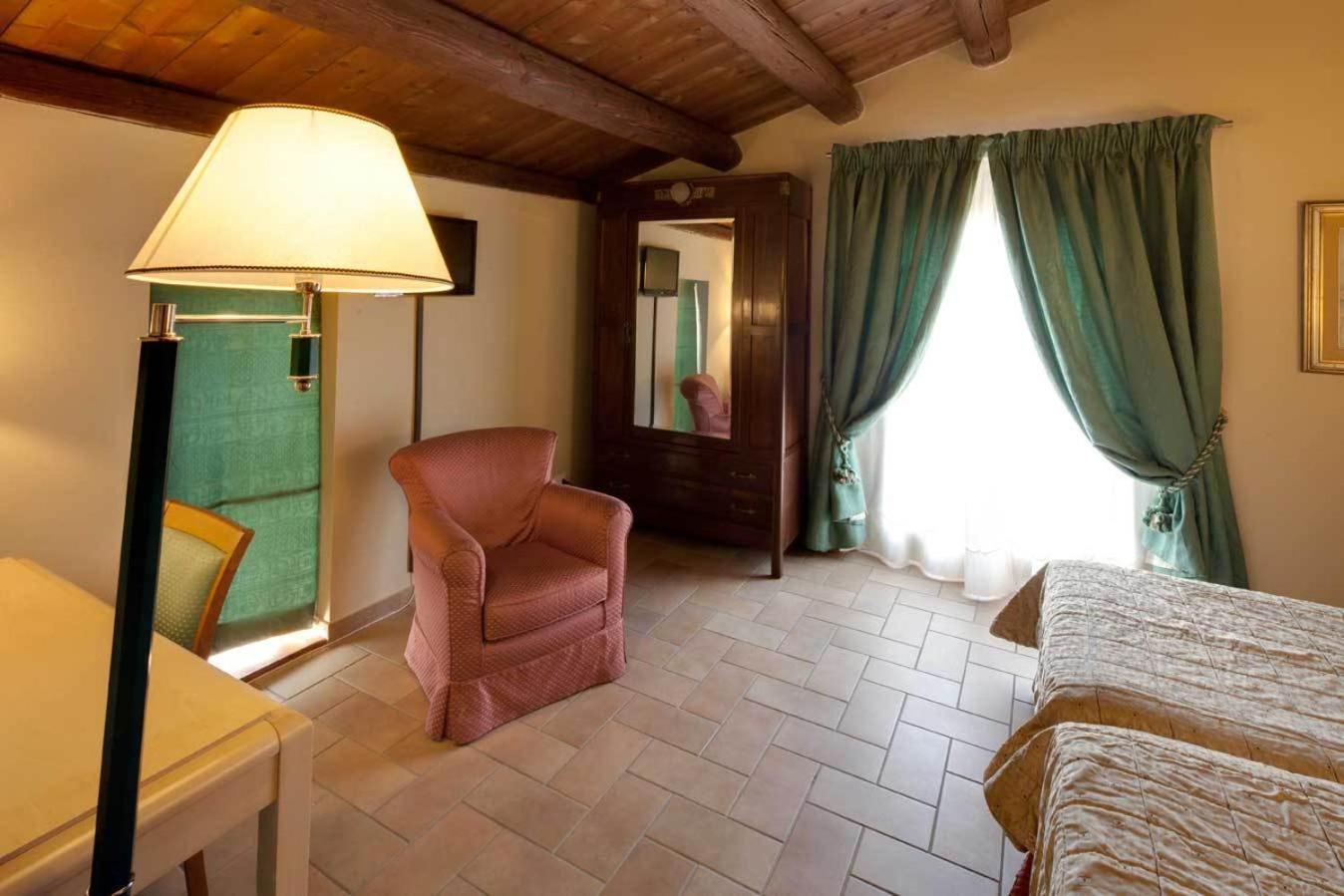 Hotel Residence Diamantina Ferrara Exterior foto