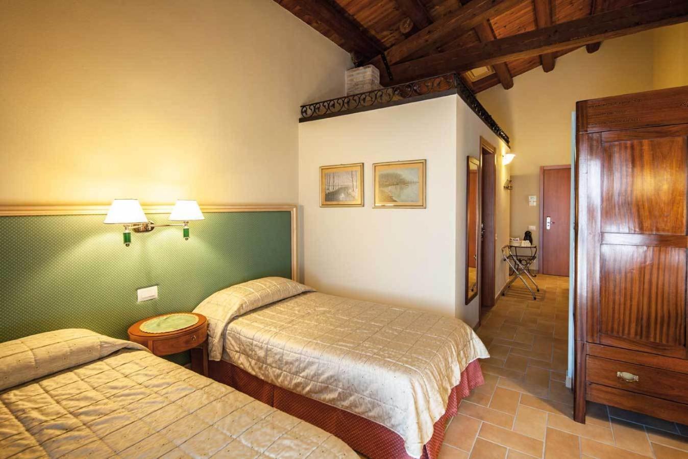 Hotel Residence Diamantina Ferrara Exterior foto